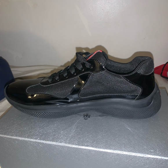 CLASSIS PRADA🖤 - Picture 3 of 6